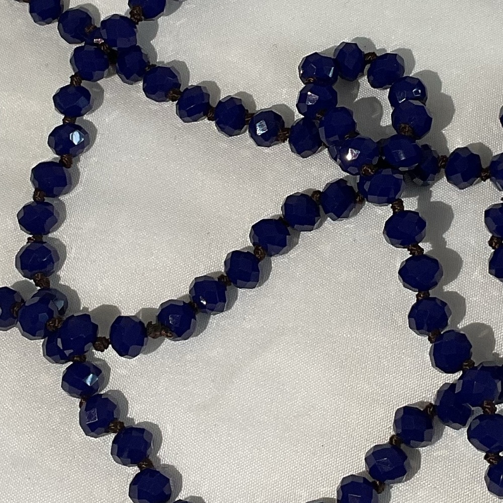 Blue Glass Beads Necklace - Picture 4 of 5